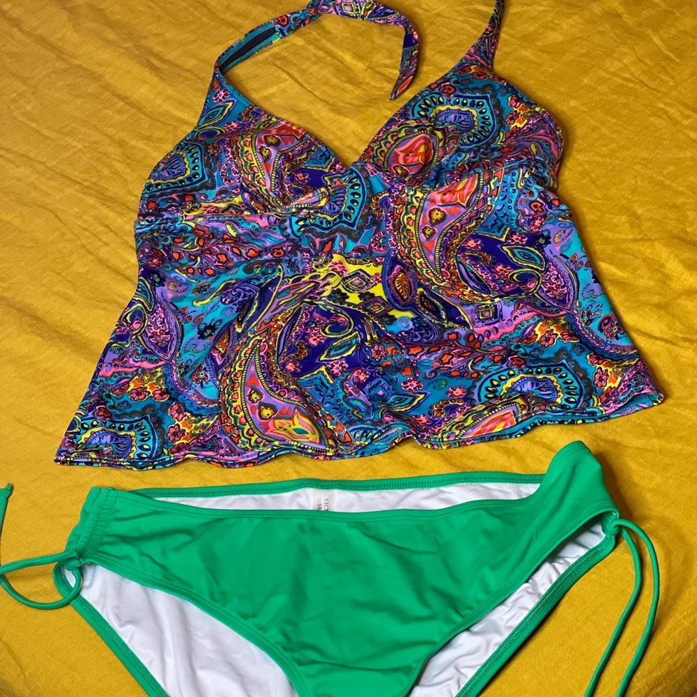 Victoria’s Secret Tankini NWOT SIze Large